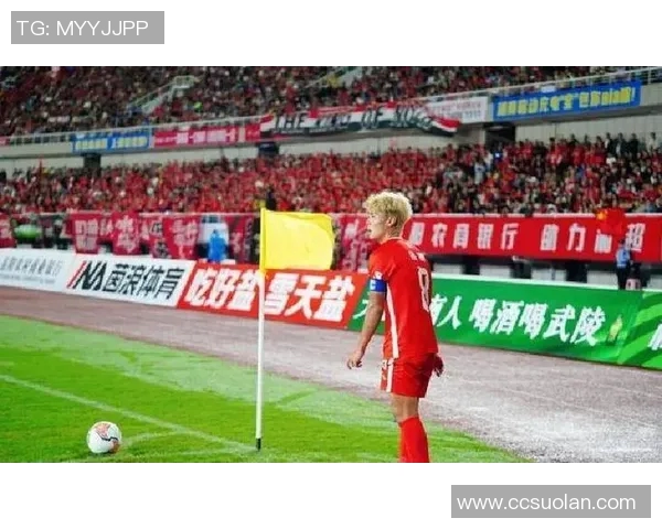 足球断腿球星的坚韧人生 从伤痛中崛起的传奇故事