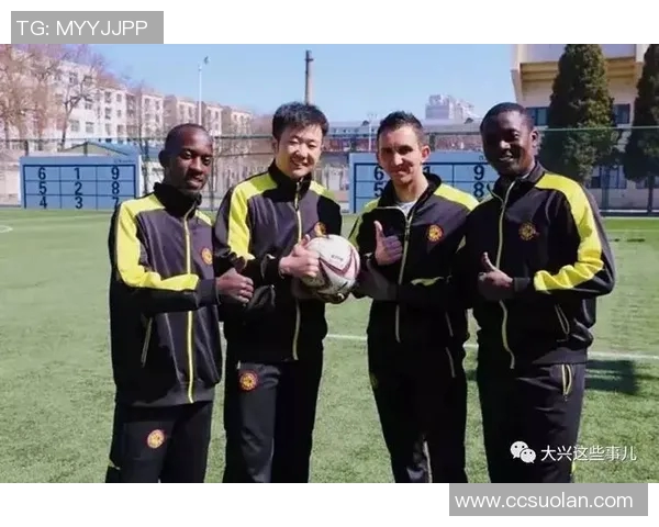 足球明星用中文和英语双语沟通的趣味瞬间与挑战